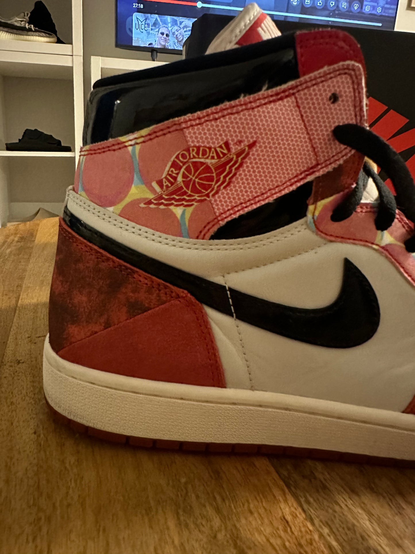 Jordan 1 HIGH OG Spider-Man Across the Spider Verse